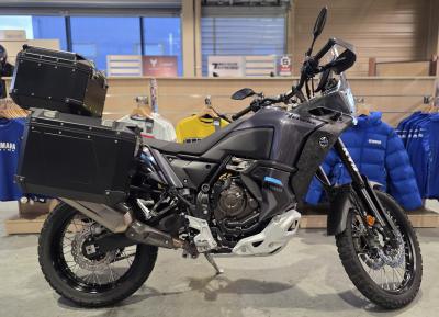 YAMAHA XTZ TENERE 700 World Raid AKRAPOVIC