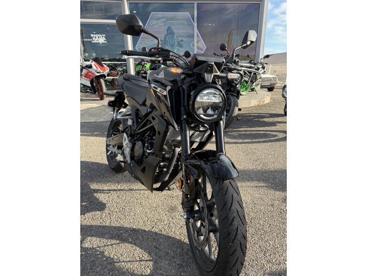 HONDA CB 125  R
