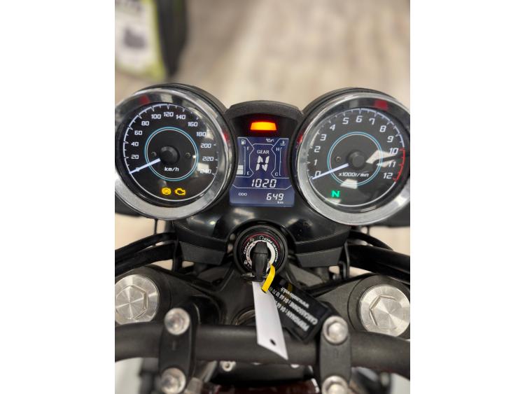 KAWASAKI Z 650 RS édition anniversaire