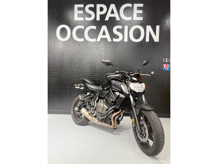 YAMAHA MT-07