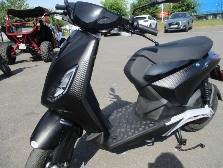 PIAGGIO 1 Electrique