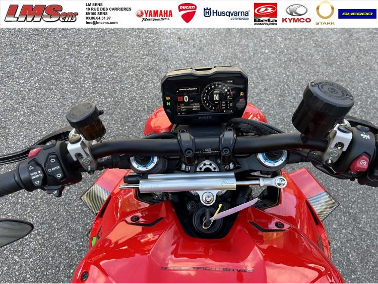 DUCATI STREETFIGHTER V4S