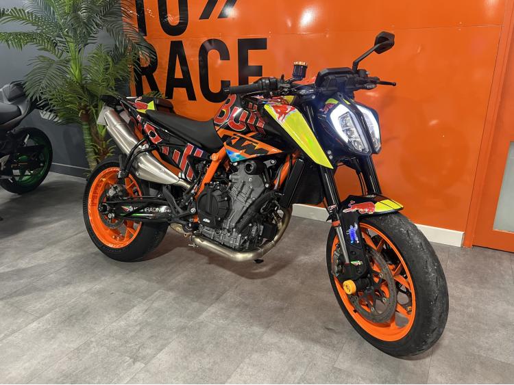 KTM 890 DUKE R