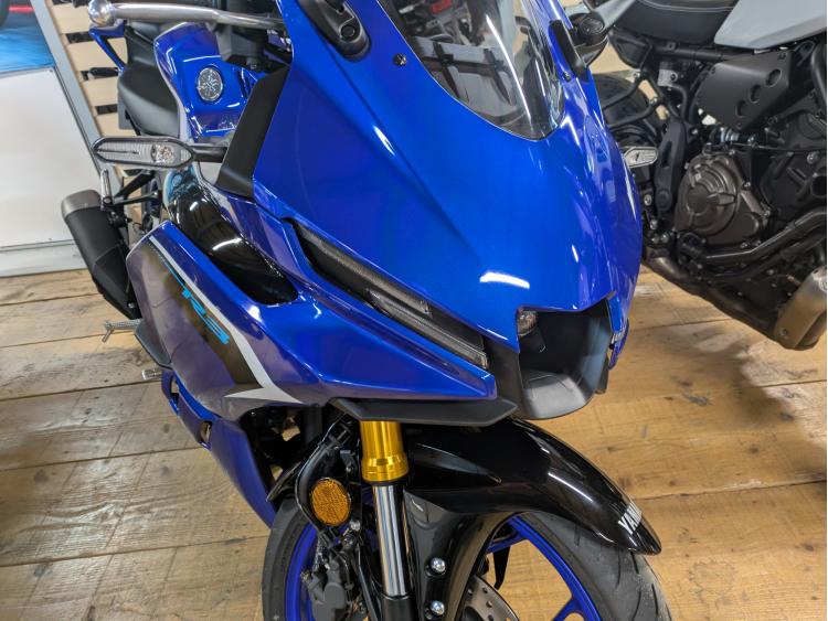 YAMAHA YZF-R3 New !!