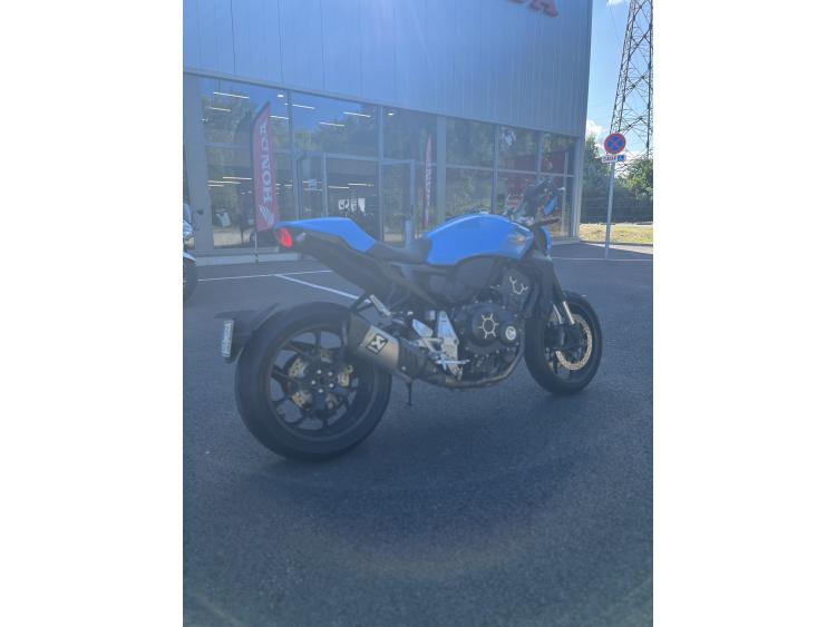 HONDA CB 1000 R