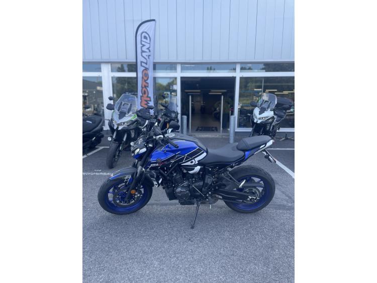 YAMAHA MT-07