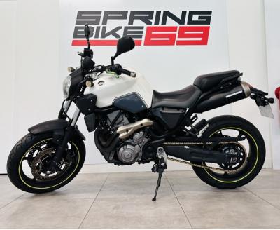 YAMAHA MT-660