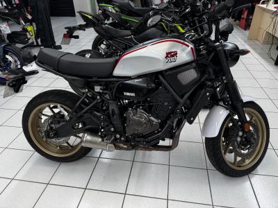 YAMAHA XSR 700 LEGACY