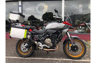 QJ MOTOR SRT 700 X TOURING