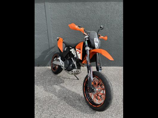 KTM 690 SMC