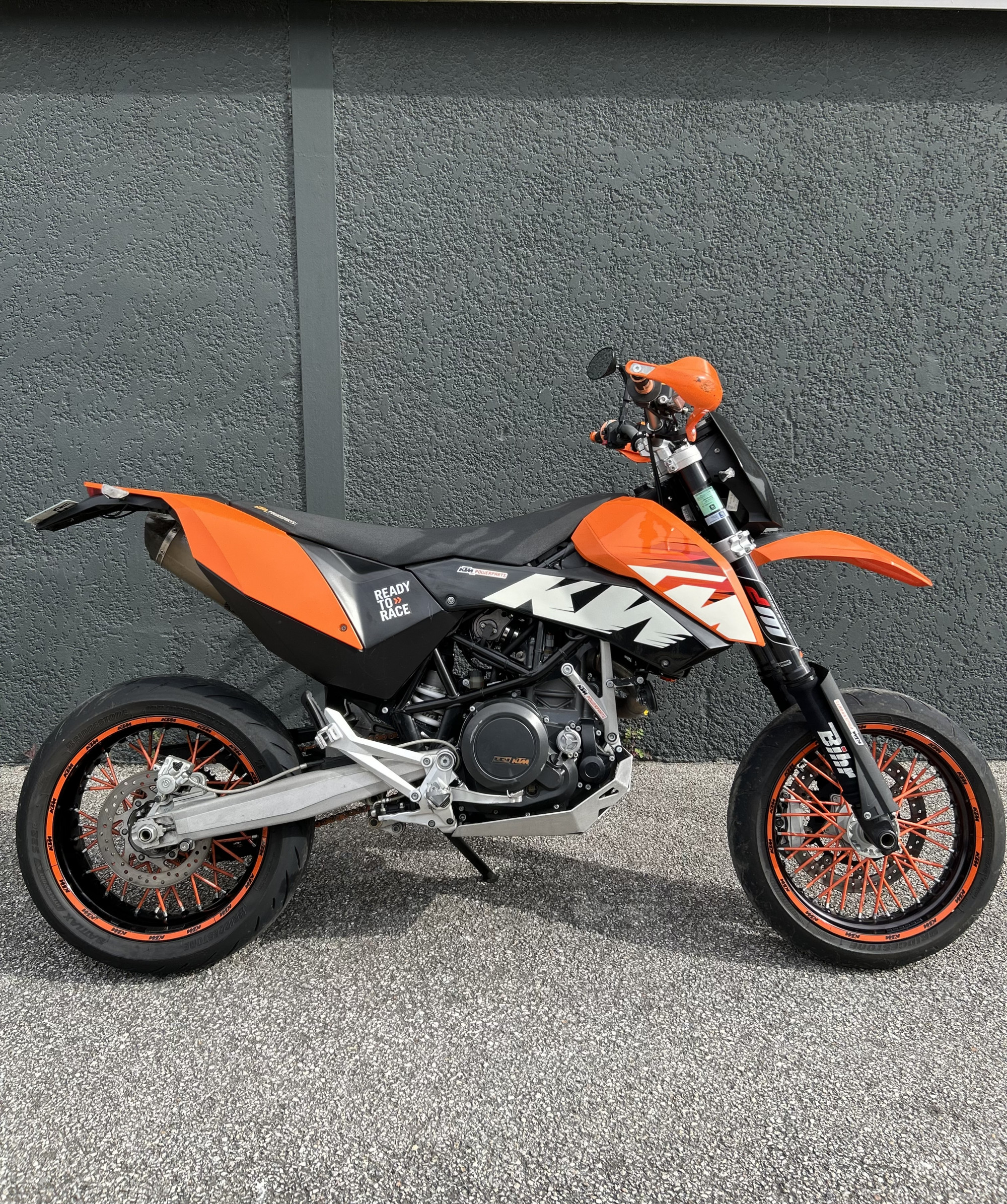 KTM 690 SMC