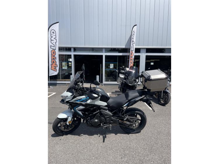 KAWASAKI VERSYS 650