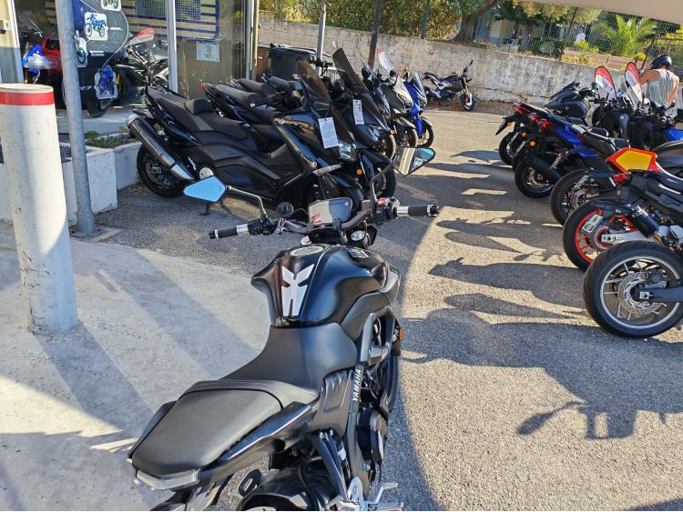 YAMAHA MT-125 ABS