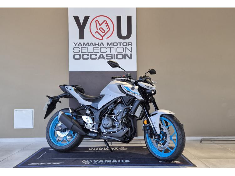 YAMAHA MT-03