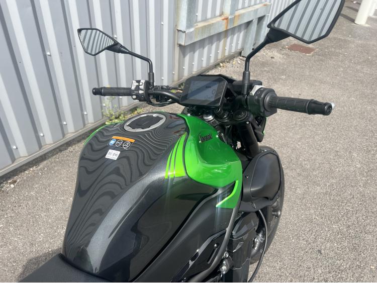 KAWASAKI Z 900 SHIFTER (A PARTIR DE 145€/MOIS)