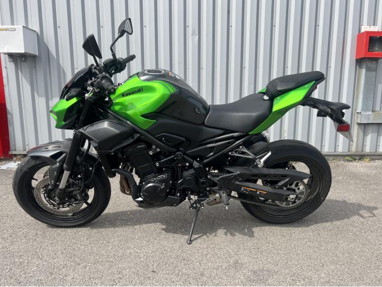 KAWASAKI Z 900 SHIFTER (A PARTIR DE 145€/MOIS)