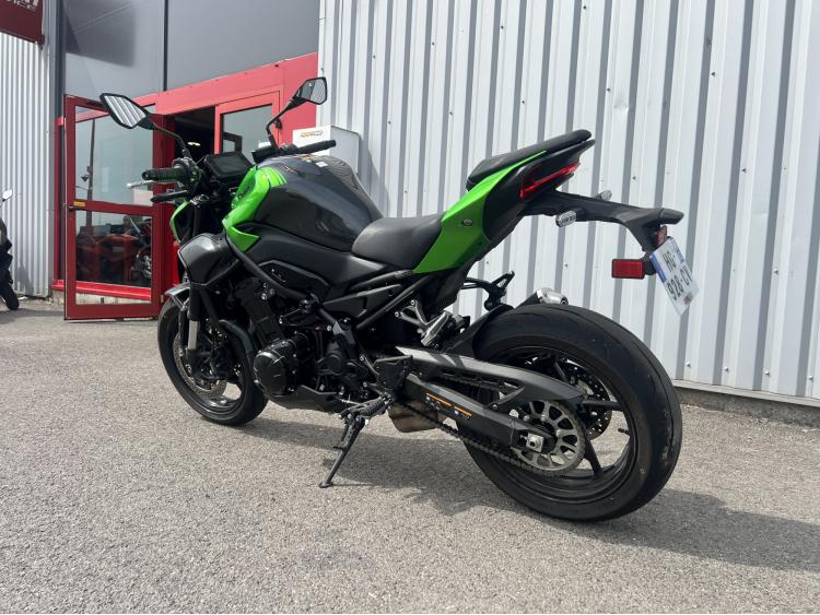 KAWASAKI Z 900 SHIFTER (A PARTIR DE 145€/MOIS)