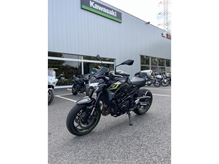 KAWASAKI Z 900