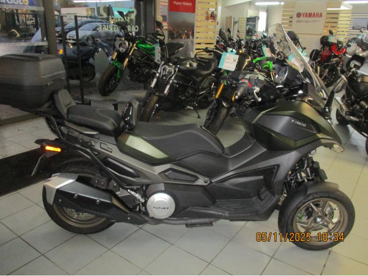 KYMCO CV3 550