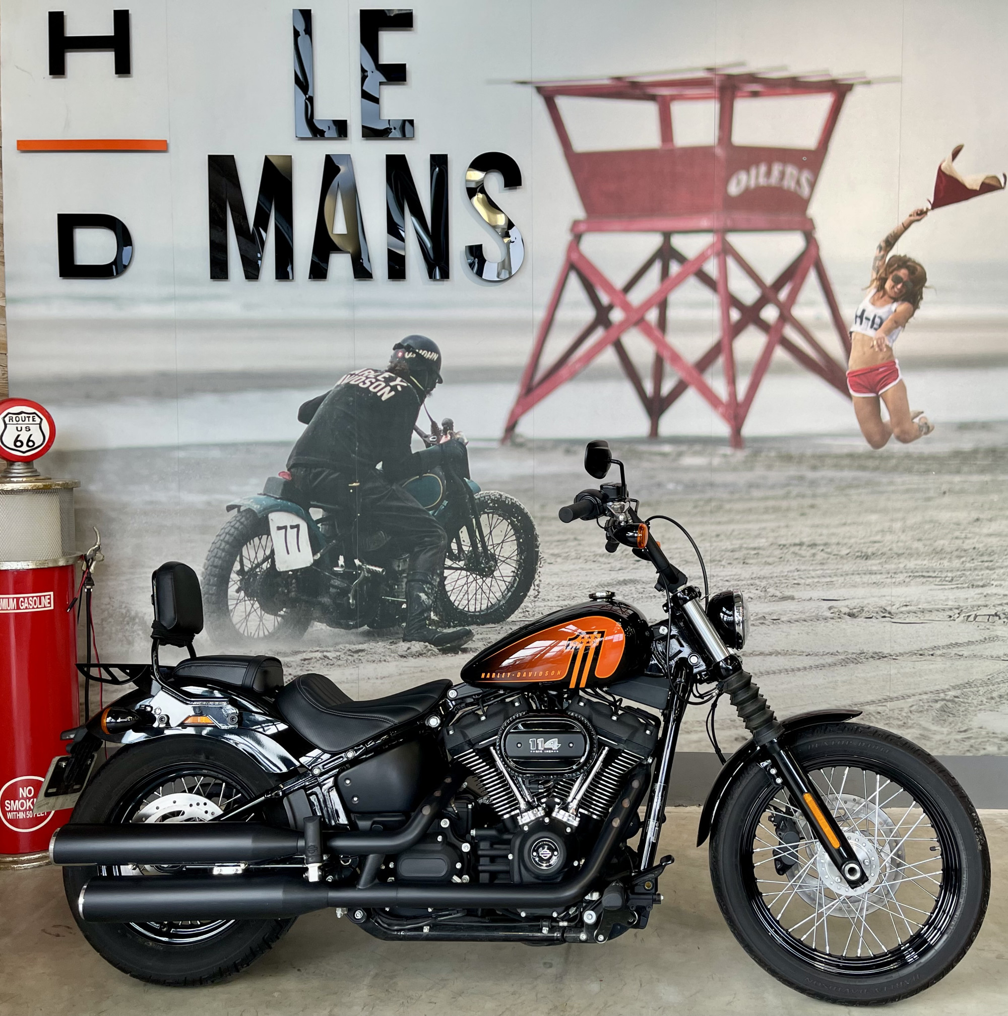 HARLEY-DAVIDSON SOFTAIL STREET BOB 1868