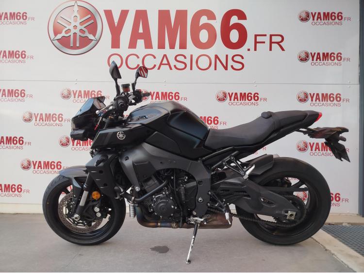 YAMAHA MT-10