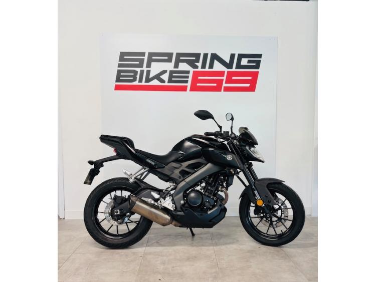 YAMAHA MT-125