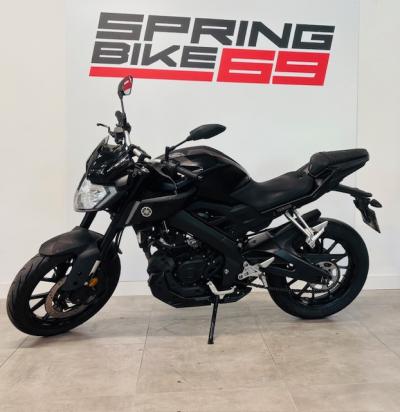 YAMAHA MT-125