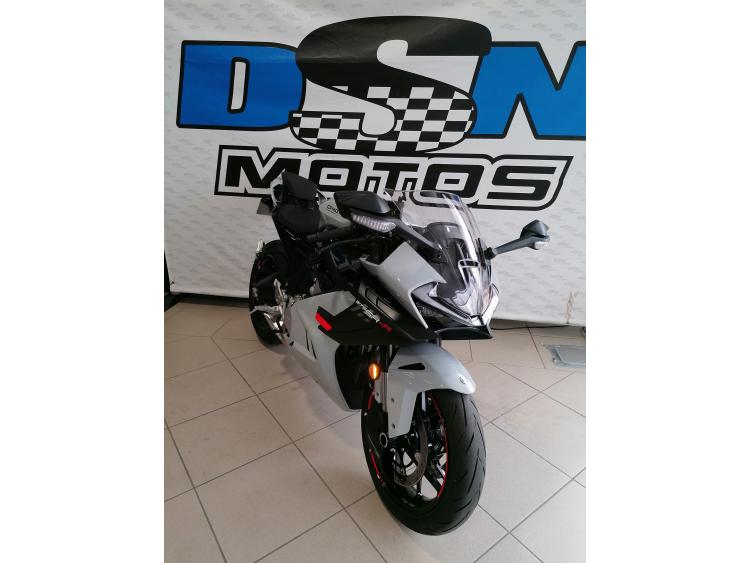 CF MOTO 675 SR-R 136€/MOIS DSN MOTOS 33