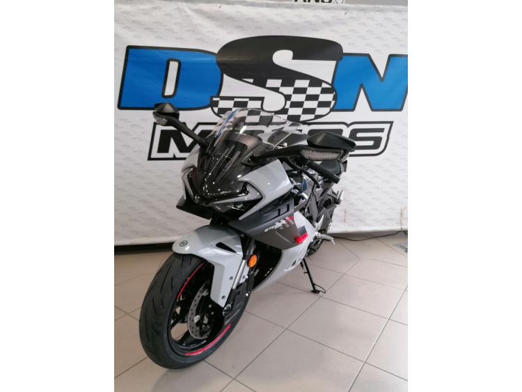 CF MOTO 675 SR-R 136€/MOIS DSN MOTOS 33