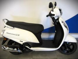 Photo du véhicule SUZUKI