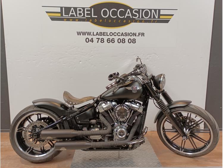 HARLEY DAVIDSON SOFTAIL BREAKOUT