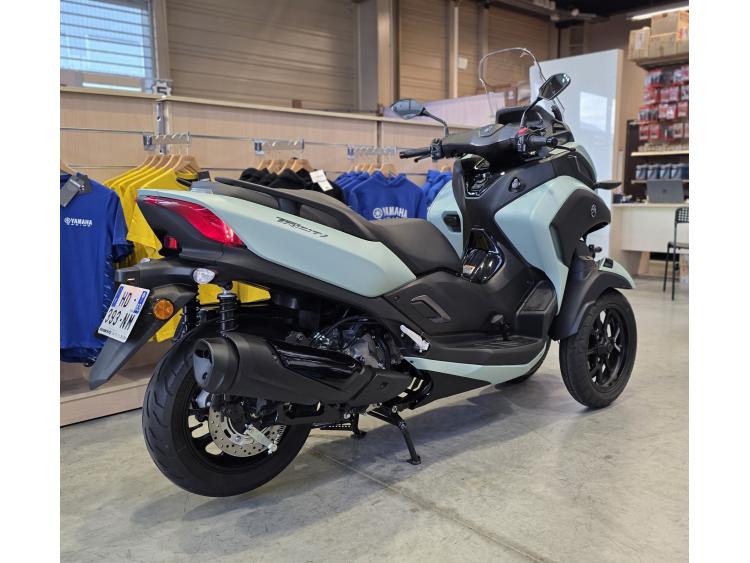 YAMAHA TRICITY 300