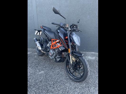 KTM 390 DUKE