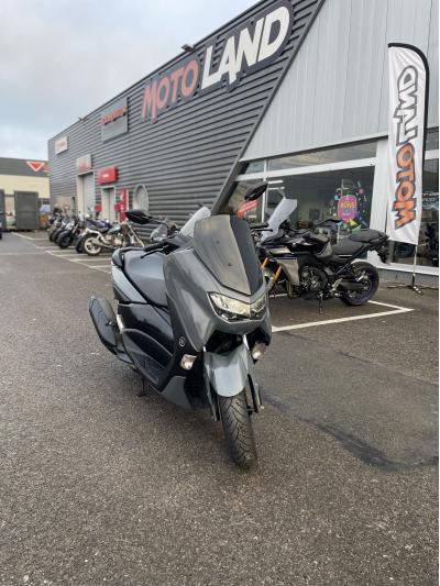 YAMAHA NMAX 125
