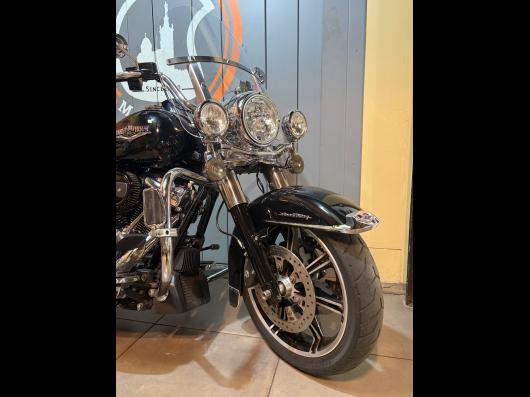 HARLEY-DAVIDSON TOURING ROAD KING 1745 CLASSIC