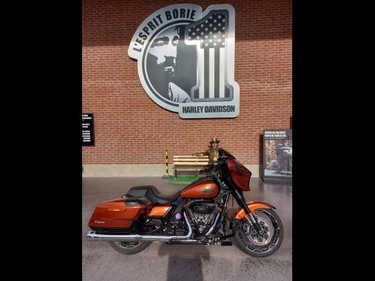 HARLEY-DAVIDSON TOURING STREET GLIDE 1977 CVO 