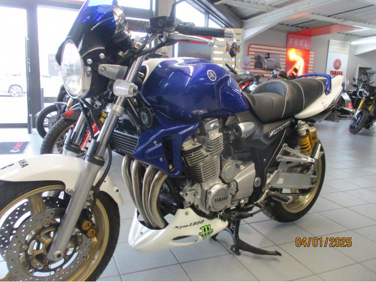 YAMAHA XJR 1300 SP