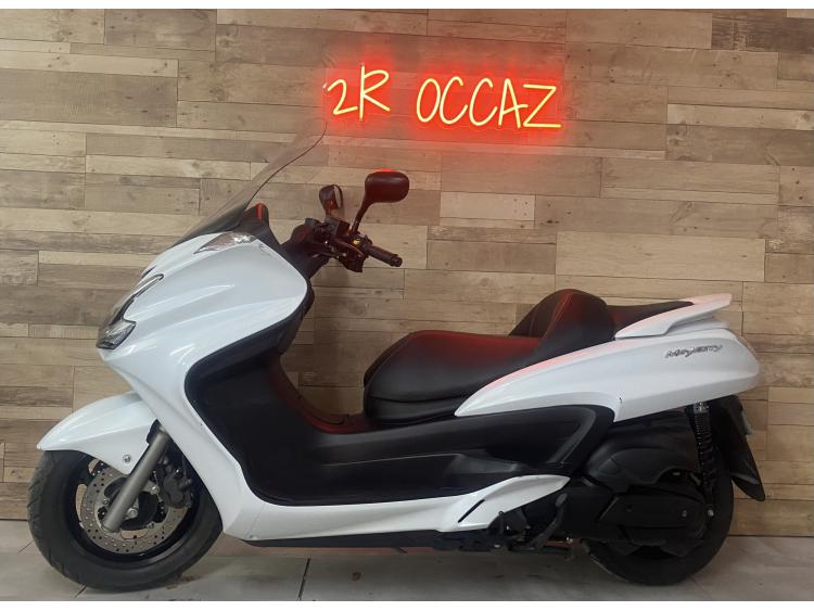 YAMAHA MAJESTY 400 AVEC SEULEMENT 1180 kms 