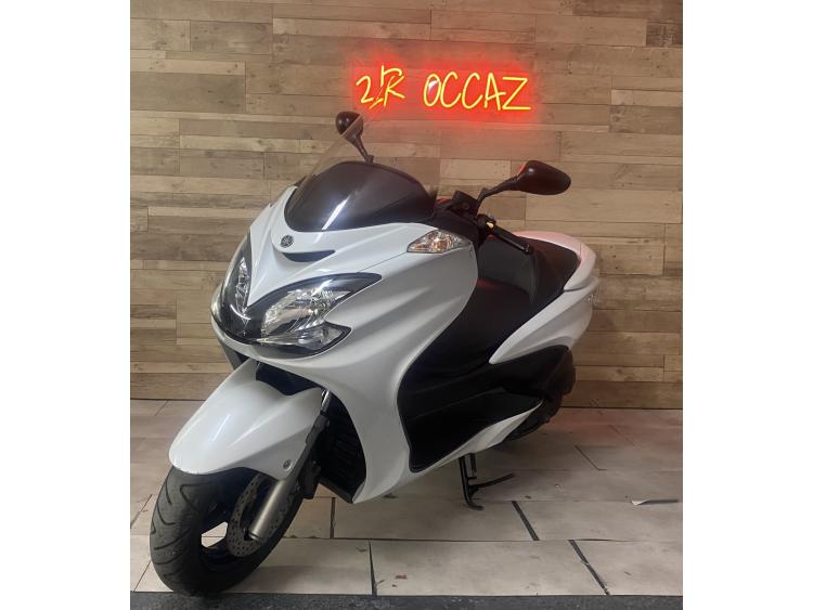 YAMAHA MAJESTY 400 AVEC SEULEMENT 1180 kms 