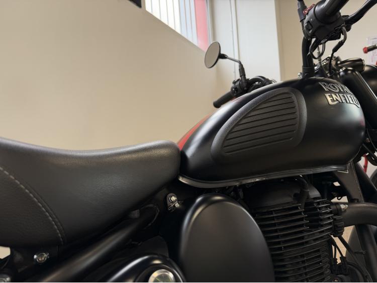 ROYAL ENFIELD Classic 350 