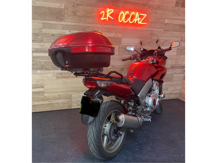 HONDA CBF 1000 ABS 1ere MAIN