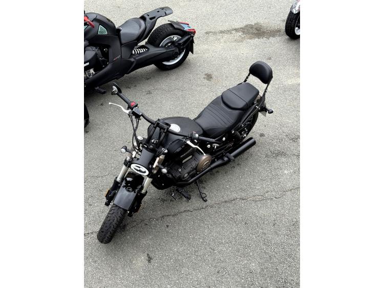 BENDA MOTOR 125 ROCK CUSTOM avenger zt svr c2 black pearl