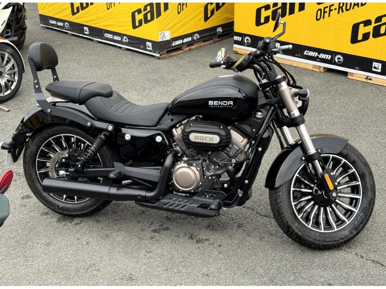 BENDA MOTOR 125 ROCK CUSTOM avenger zt svr c2 black pearl