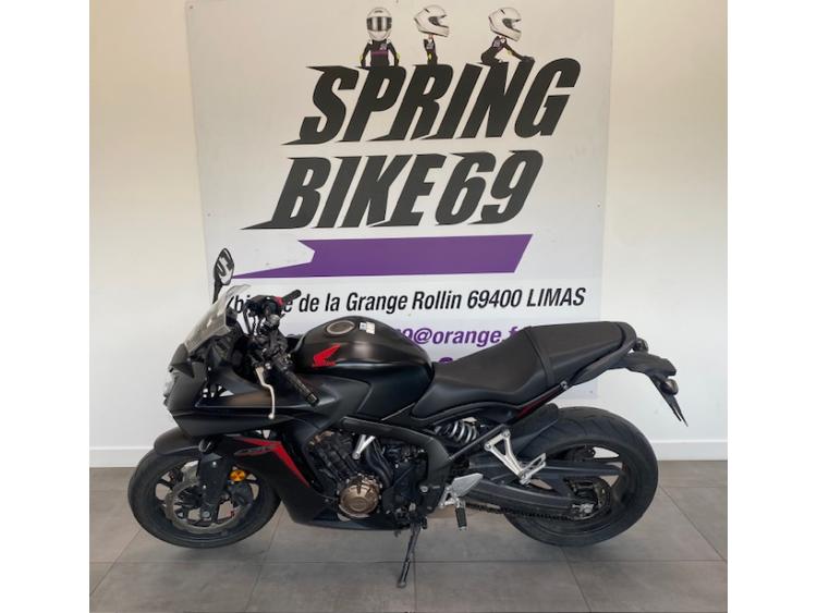 HONDA CBR 650