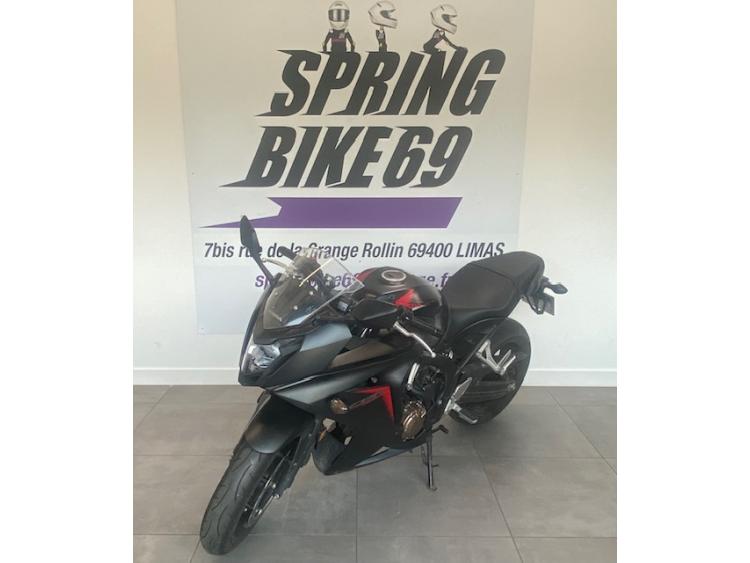 HONDA CBR 650
