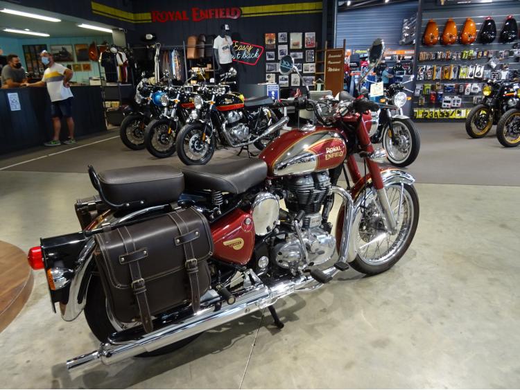 ROYAL ENFIELD BULLET CLASSIC