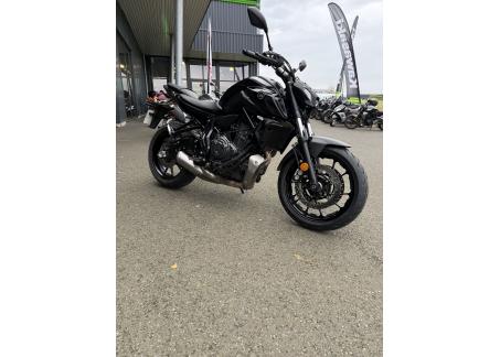YAMAHA MT-07