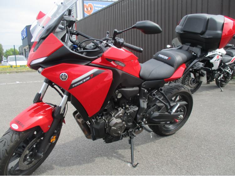 YAMAHA TRACER 7