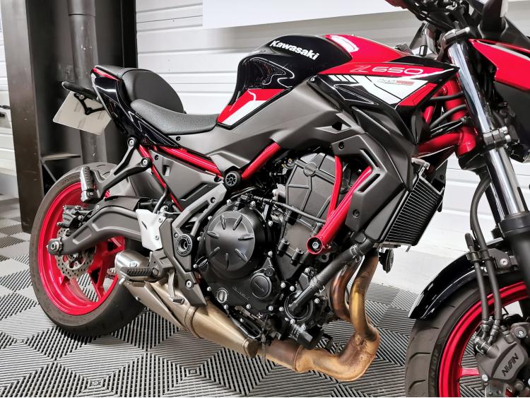 KAWASAKI Z650 - 1ERE MAIN - A2 - GARANTIE 2028 - Z 650