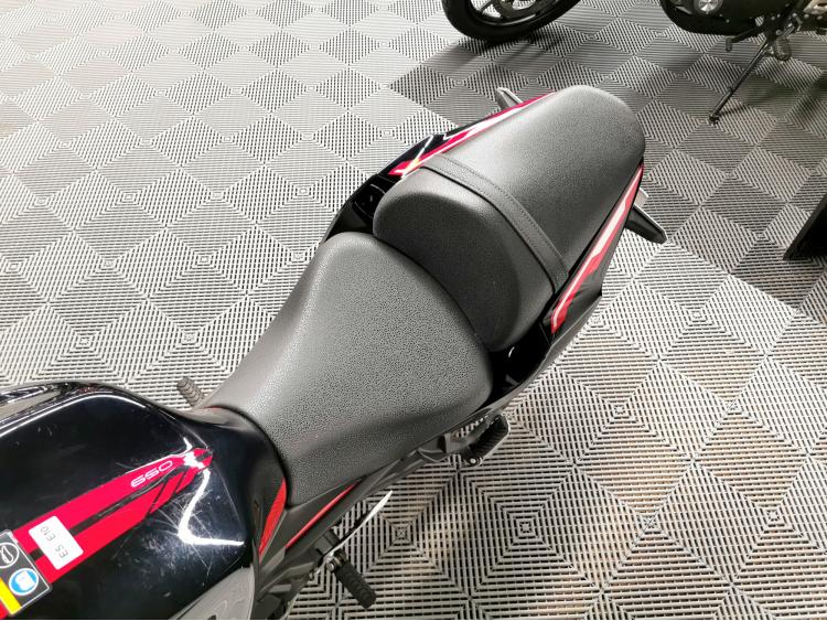 KAWASAKI Z650 - 1ERE MAIN - A2 - GARANTIE 2028 - Z 650